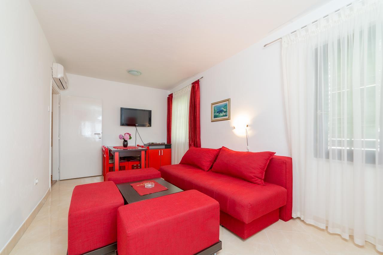 Sofija Apartments Sveti Stefan Bagian luar foto