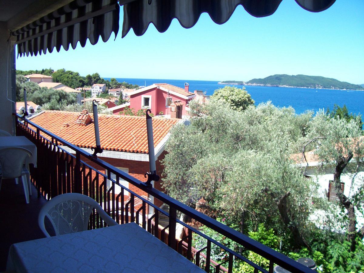 Sofija Apartments Sveti Stefan Bagian luar foto