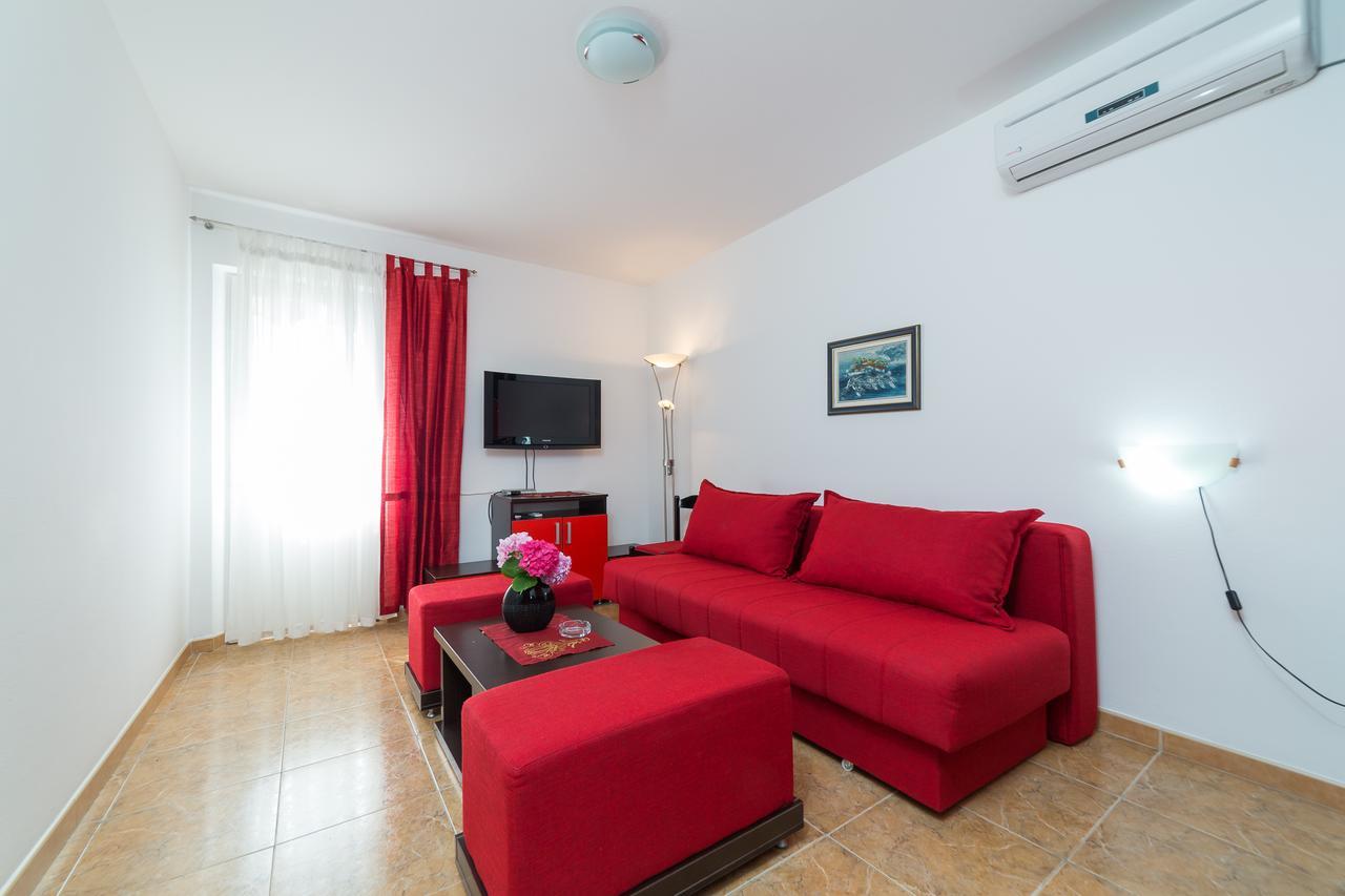 Sofija Apartments Sveti Stefan Bagian luar foto